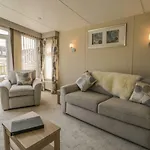 The Sequoia * Scarborough